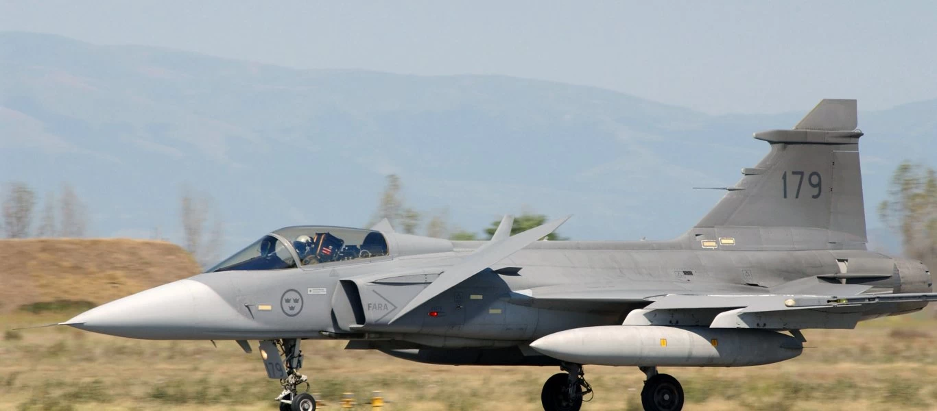 Όχι F35 αλλά φονικό: Γιατί το JAS-39 Gripen είναι ένας «οικονομικός δολοφόνος» (βίντεο)